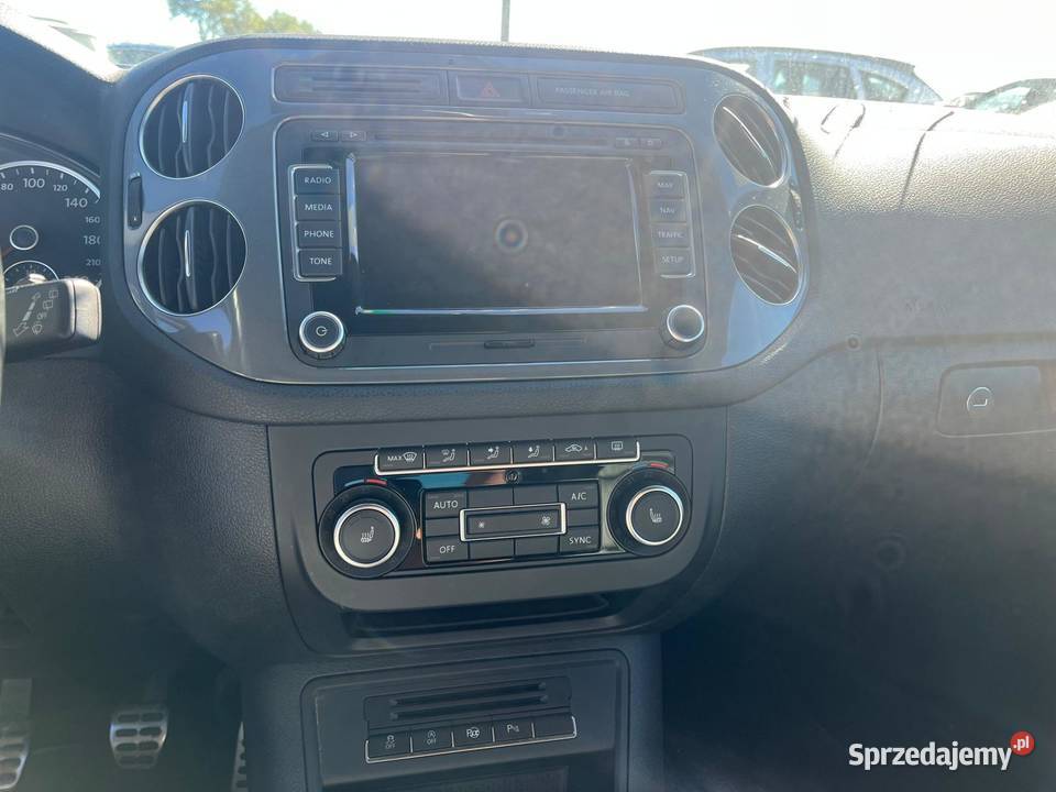 VOLKSWAGEN Tiguan 20 TDi 140 Carat 4Motion DL188 SUV podkarpackie Rzeszów