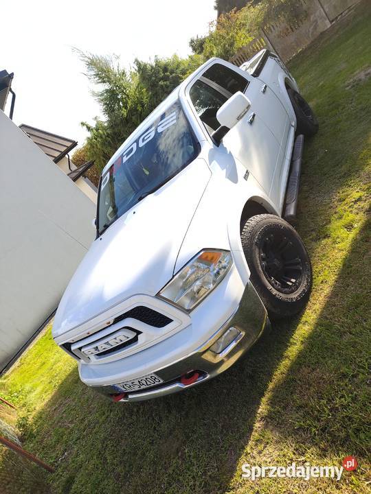 Zarejestrowany w Polsce Dodge ram 57 l LPG Rok produkcji 2011 Urzędów