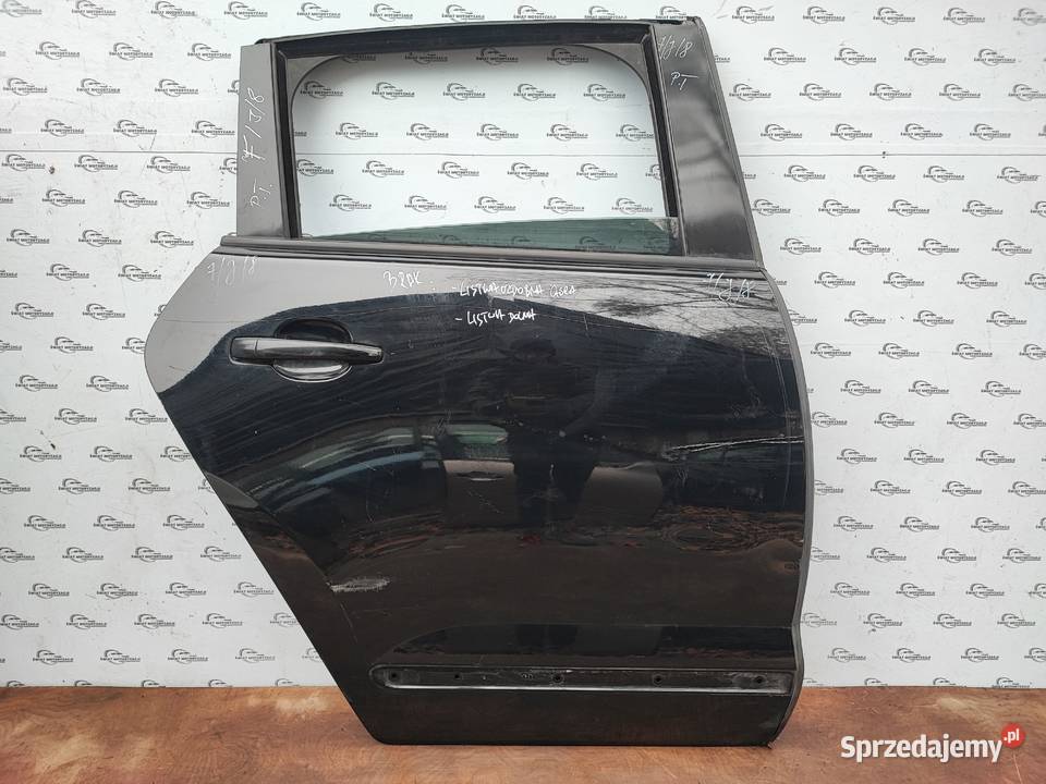 PEUGEOT 3008 11r drzwi prawe tył 50 mikronów Drzwi Kielce