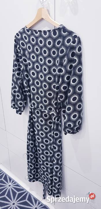 Prosta sukienka z paskiem Moda i Styl śląskie