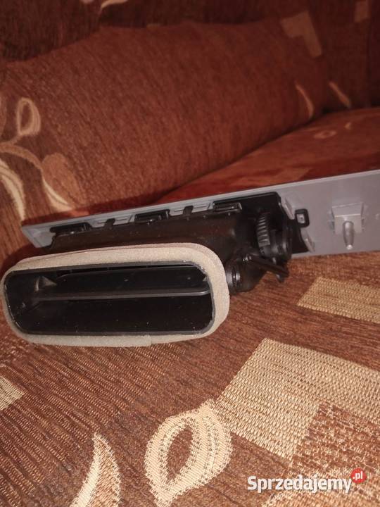 Dekor deski kratki wlotu powietrza BMW E60 E61 Janów Lubelski sprzedam