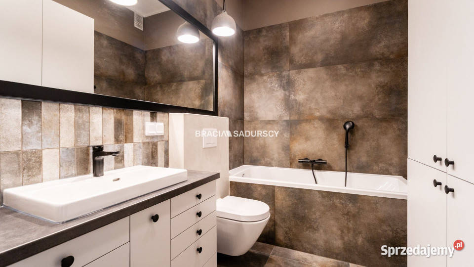 wynajmu mieszkania Kraków Urzędnicza 94m2 3 pok kamienica