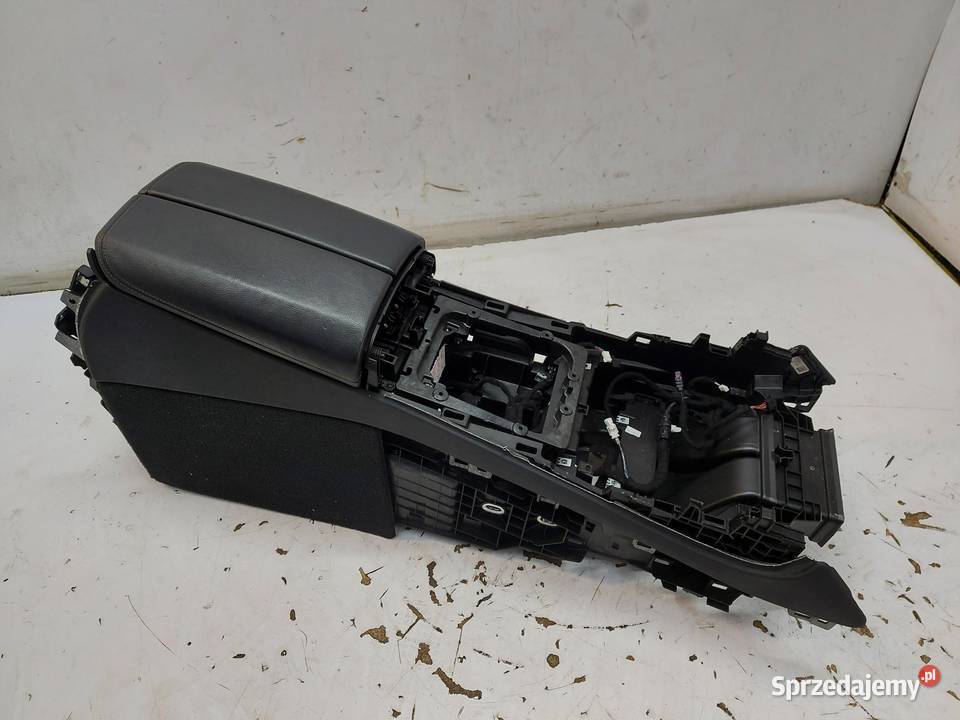 BMW G05 X5 30d 2019r PODŁOKIETNIK TUNEL ŚRODKOWY sprzedam