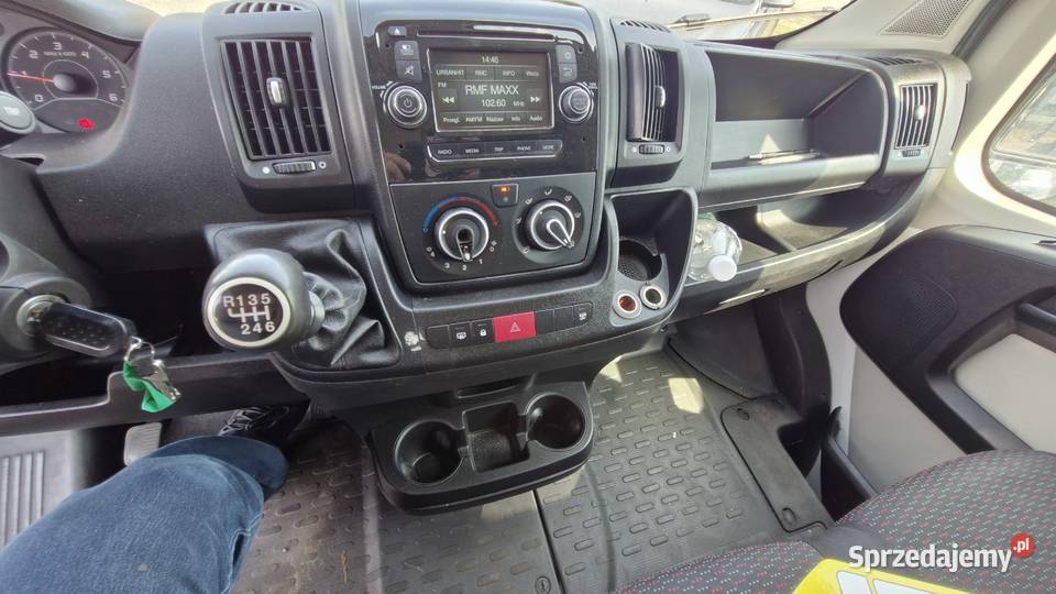 PEUGEOT BOXER 20 BLUE HDI BLASZAK 3 OSOBOWY Peugeot Samochody dostawcze Częstochowa