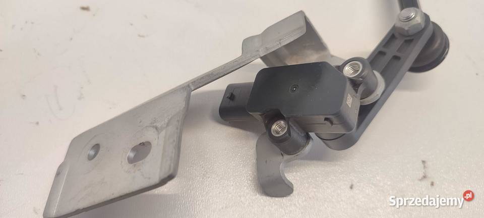 MERCEDES W247 CZUJNIK POZIOMOWANIA TYŁ osobowe sprzedam