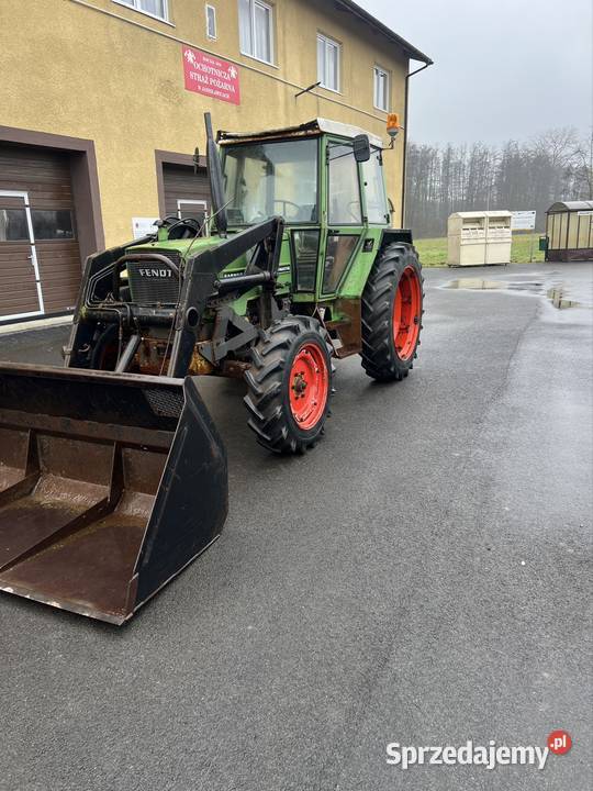 Ciągnik FENDT Farmer 308 LS Skrzynia biegów Manualna Głuchów