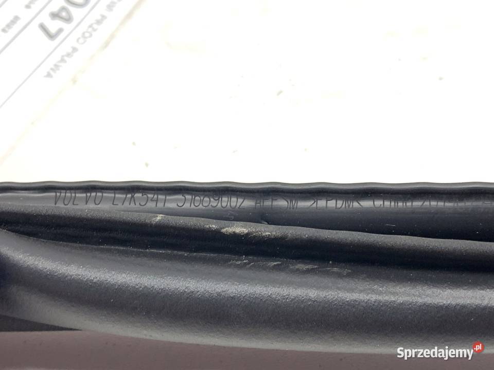 USZCZELKA DRZWI PRZÓD PRAWA VOLVO S90 II podkarpackie