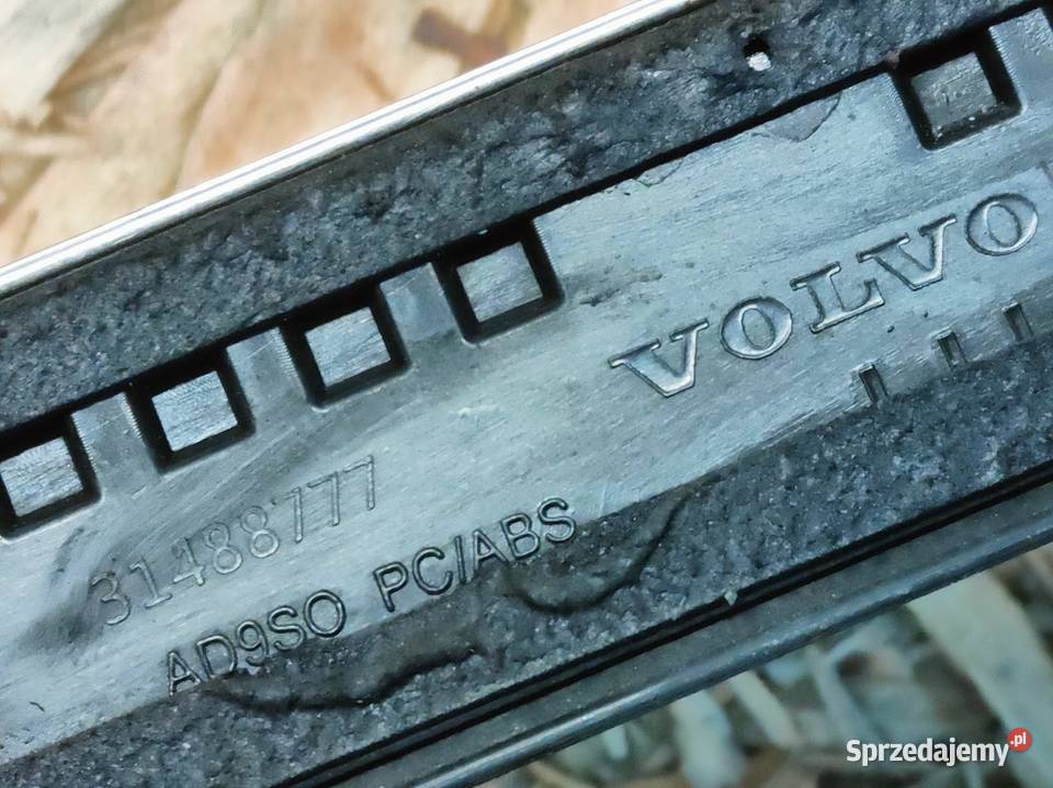 Listwa Drzwi Lewy Tył Volvo V90 S90 2016 osobowe Pleszew