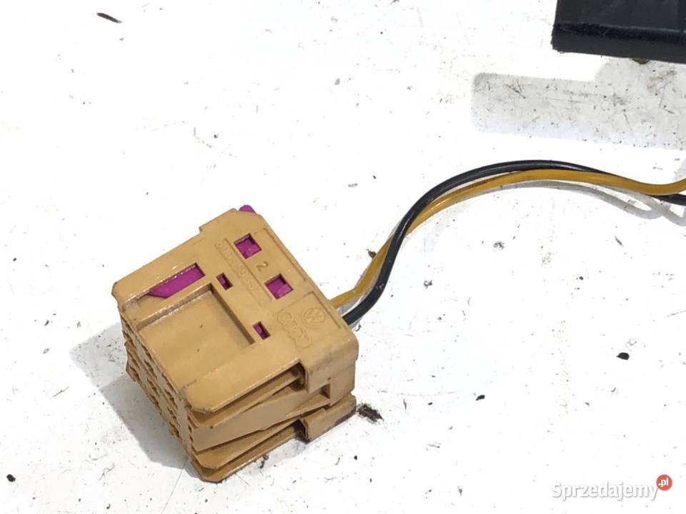 LUSTERKO PRAWY VW POLO IV 9N Hatchback 0114