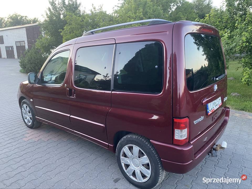 Citron Berlingo 16 HDi 90 2007 r lubelskie Łuków