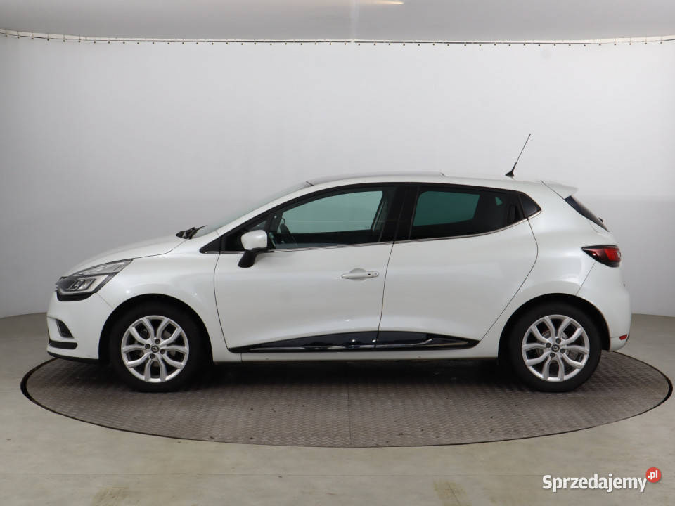 Renault Clio 09 TCe radio Bielany Wrocławskie