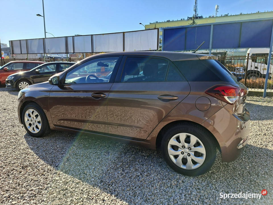 Hyundai i20 14 benz AUTOMAT Salon Polska 100 wspomaganie kierownicy Warszawa