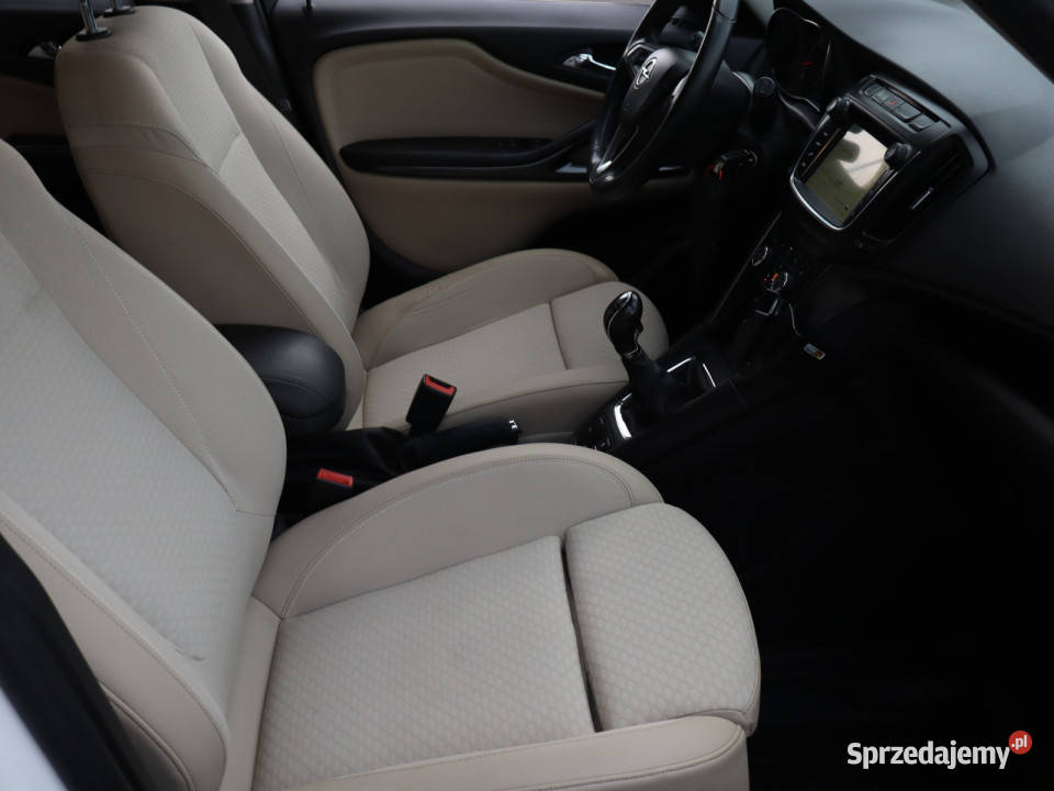 Opel Zafira Tourer 14 Turbo biały Zafira Bielany Wrocławskie