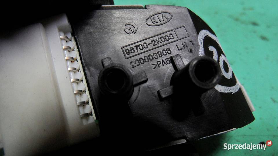 KIA SOUL I 09r przełącznik kierownicy osobowe