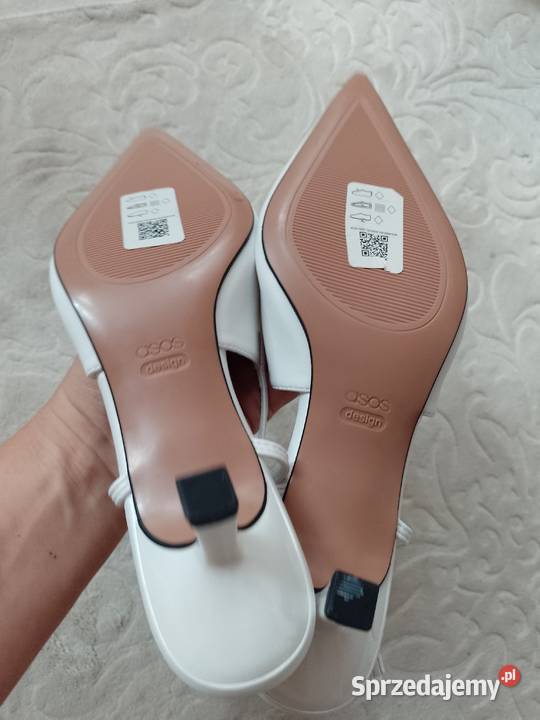 39 ASOS Design Białe czółenka wieczorowe z Kraków