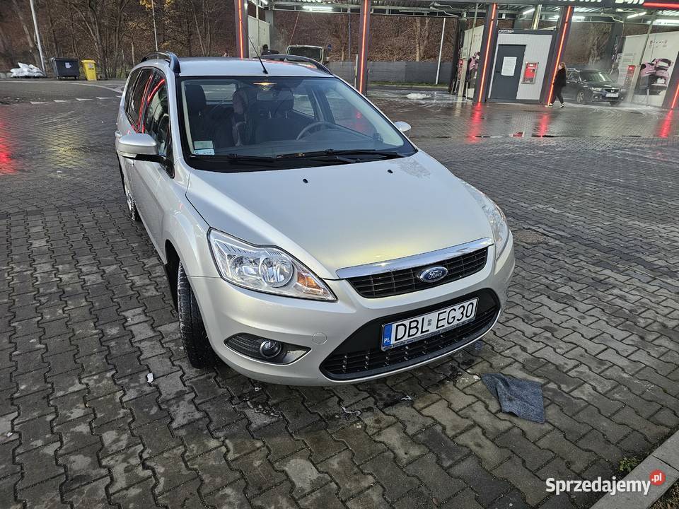 Ford Focus Mk2 Silver X Kombi produkcji 2009 Focus