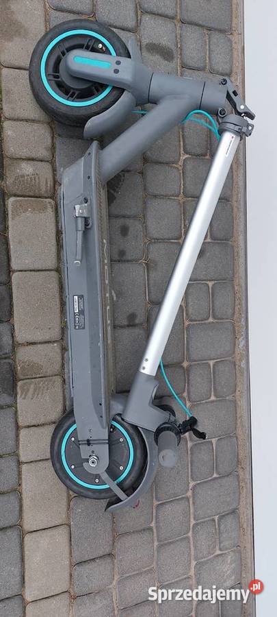 Hulajnoga Motus Scooty 10 2022r uszkodzona Serock
