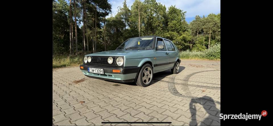 VW Golf II 16 B remoncie lakierniczym kujawsko-pomorskie Świecie sprzedam