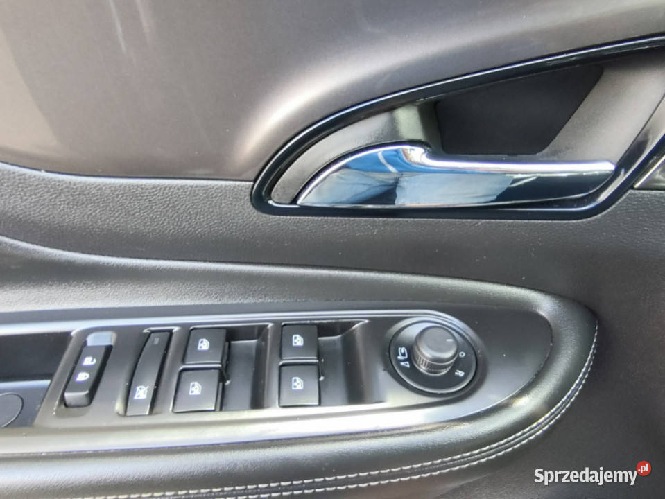 Opel Mokka X bezwypadkowy serwis wyposażenie wielofunkcyjna kierownica Zgierz