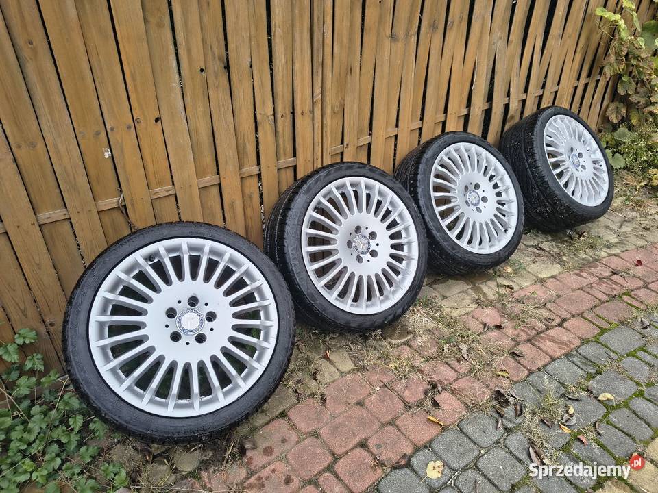 Felgi Mercedes Multispoke 18 plus opony Uniroyal Średnica 18" lubelskie