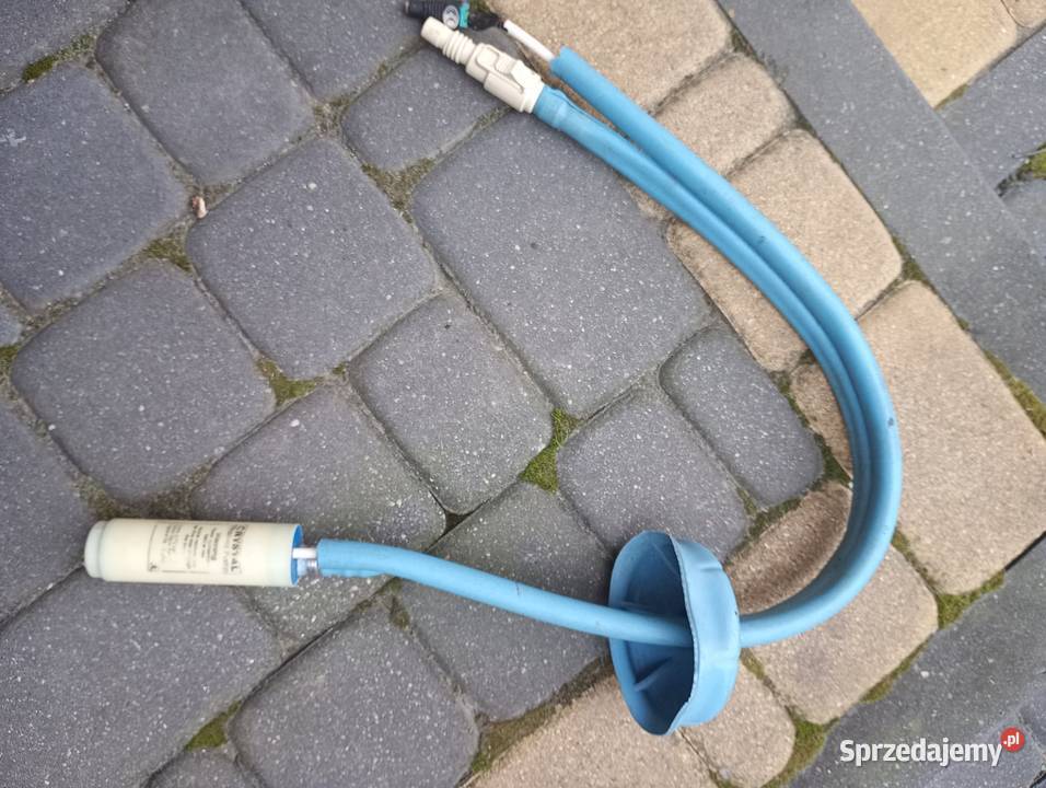 Pompka wody do zbiornika w przyczepie Łomża