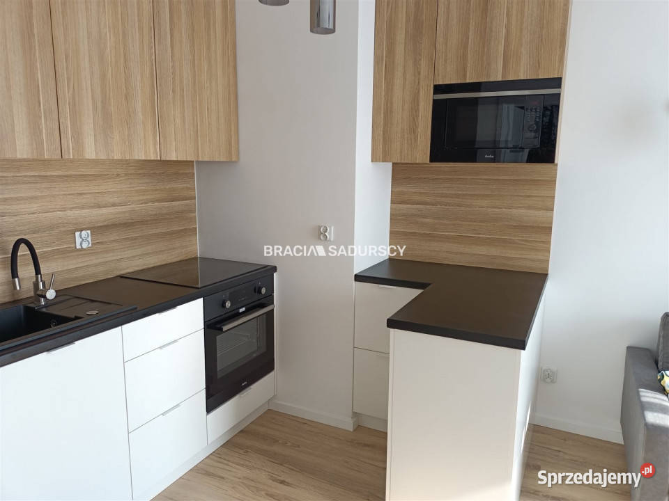 Sprzedaż mieszkania Wieliczka Czarnochowice 30m2 własność małopolskie