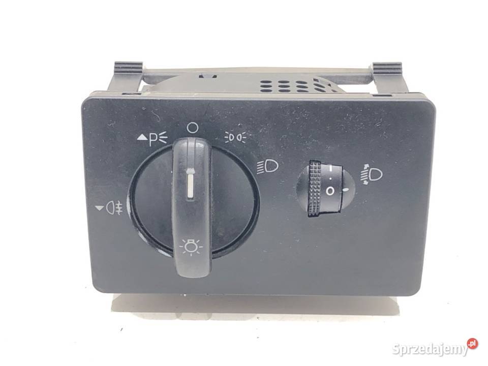 WŁĄCZNIK ŚWIATEŁ FORD FOCUS II 4M5T13A024EA 0412 osobowe
