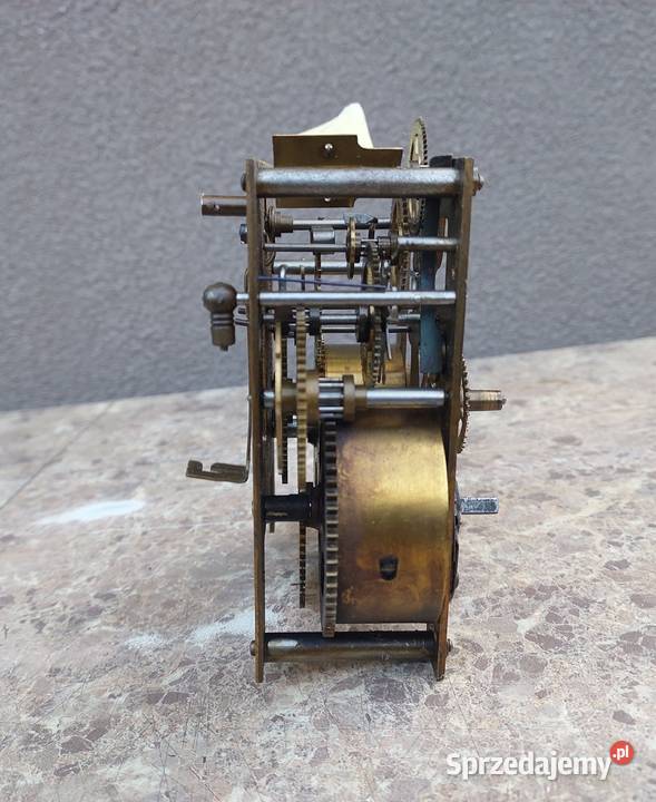 682 Mechanizm starego zegara ściennego Junghans Tczew