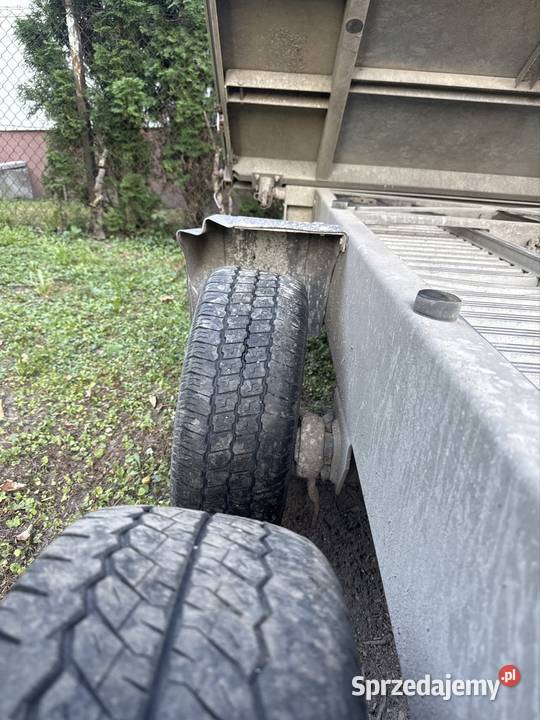 Sprzdam Humbaur Przyczepke z kiprem 3 stronnym Kłodzko
