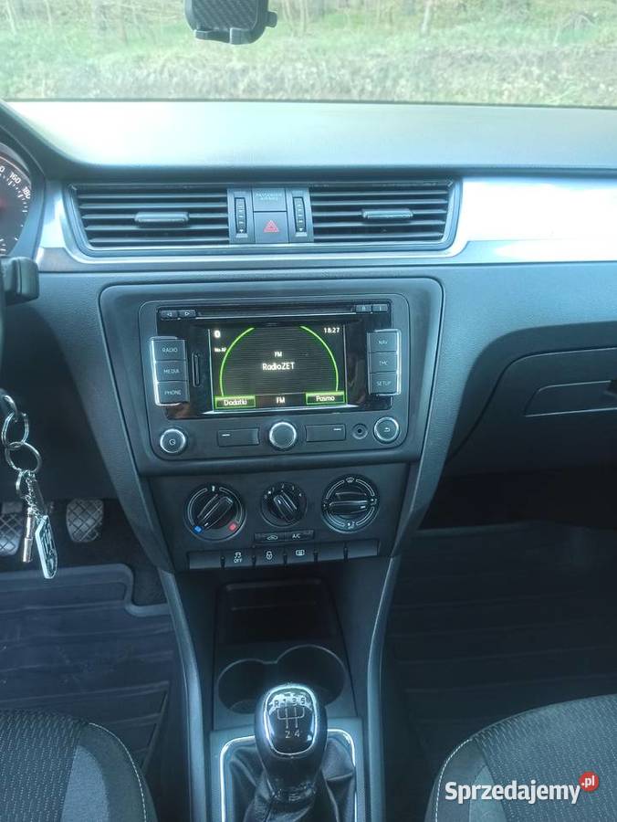 Skoda Rapid Spaceback 16 TDI Czarny Hatchback Słupsk