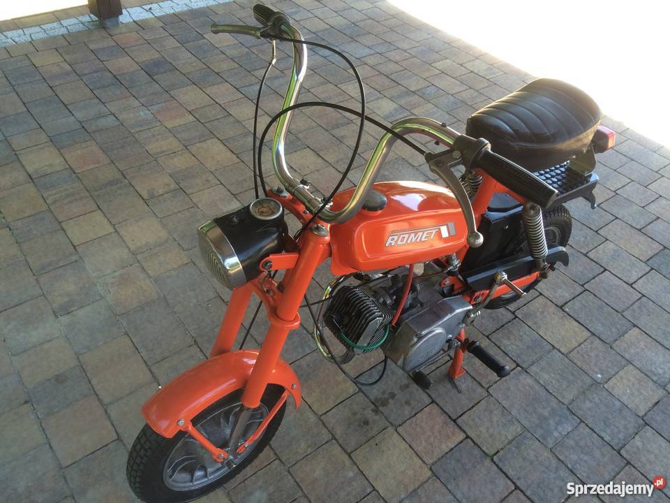 MOTORYNKA Pony Romet M3 Piękna FILM pomarańczowy Romet świętokrzyskie Staszów