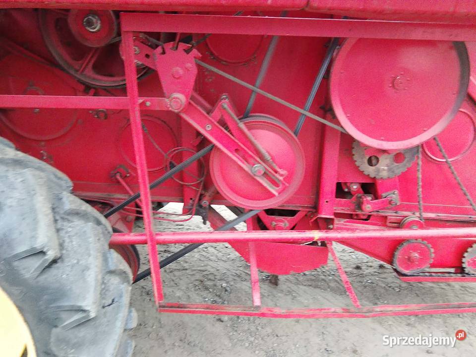 Kombajn zbożowy Massey Ferguson 186 w oryginale mazowieckie Skaryszew