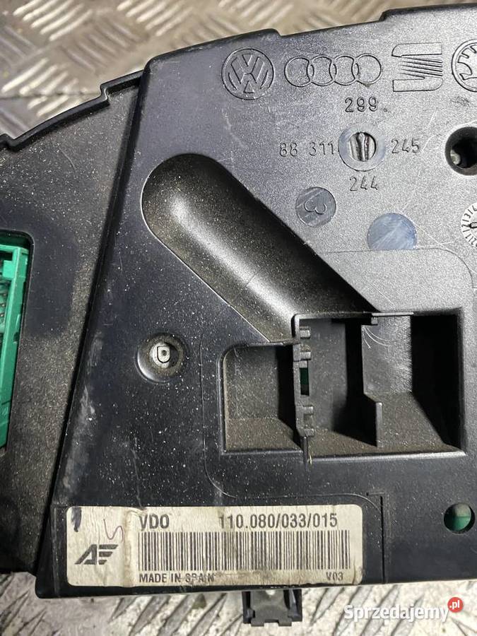 Licznik Seat Alhambra 19 TDI LIFT 7M7920800J