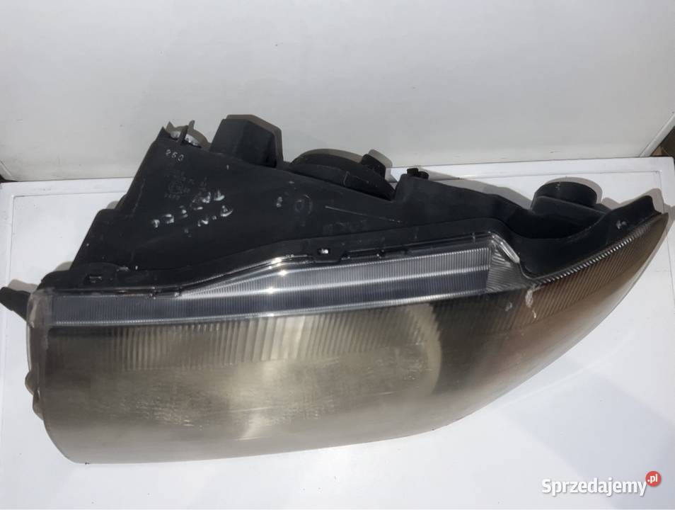 Lampa przód lewa Mitsubishi Pajero Grabów nad Prosną