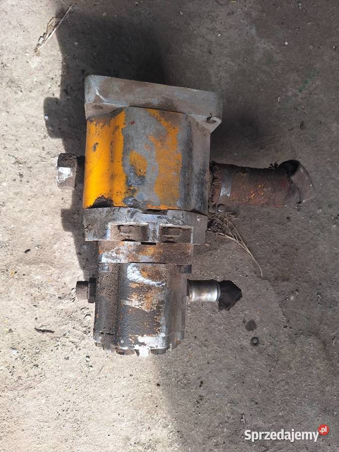 Pompa hydrauliczna Un 53 Części maszyn i innych pojazdów Warszew