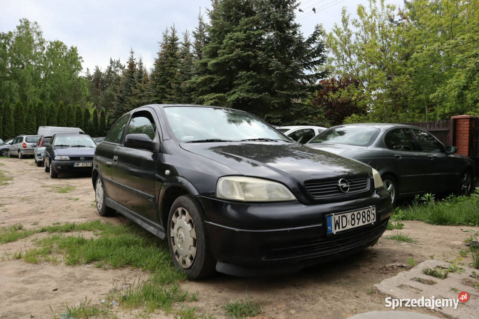 Opel Astra Opel Astra II 2002r 17 Diesel 75 czarny