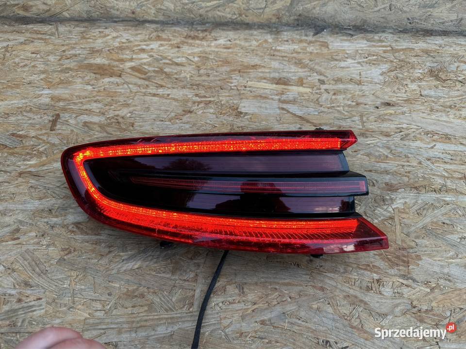 Lampa tył tylna lewa lh w błotnik Porsche macan Międzychód