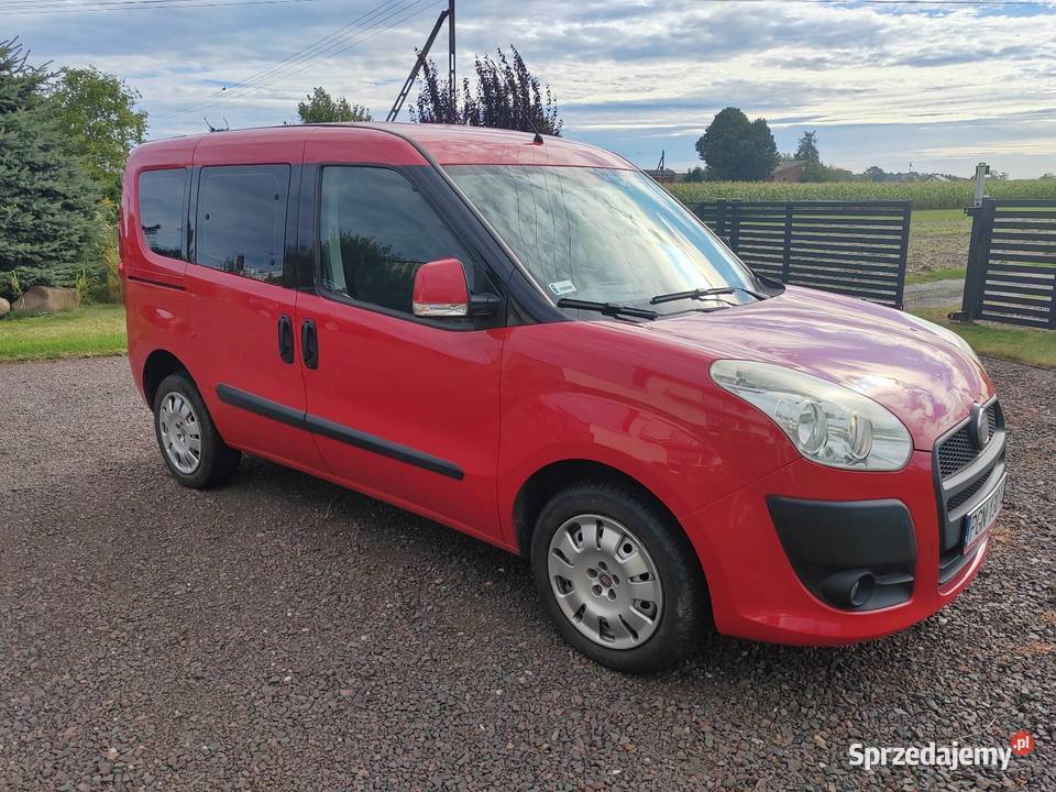 Fiat Doblo 14 benzyna 95 osobowy klima Bożatki sprzedam