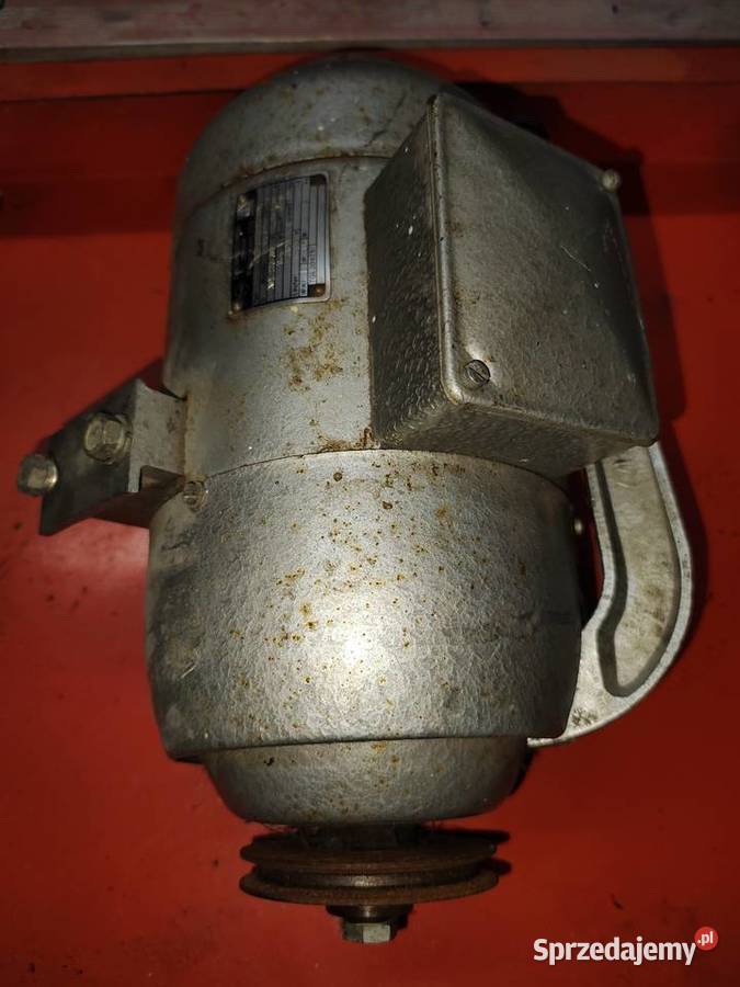 Silnik Elektryczny do maszyn Łomża