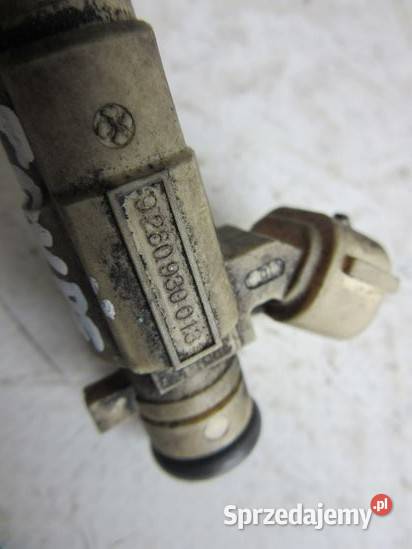 Hyundai Coupe II 20 16V WTRYSKIWACZ 0260930013 Rudka sprzedam