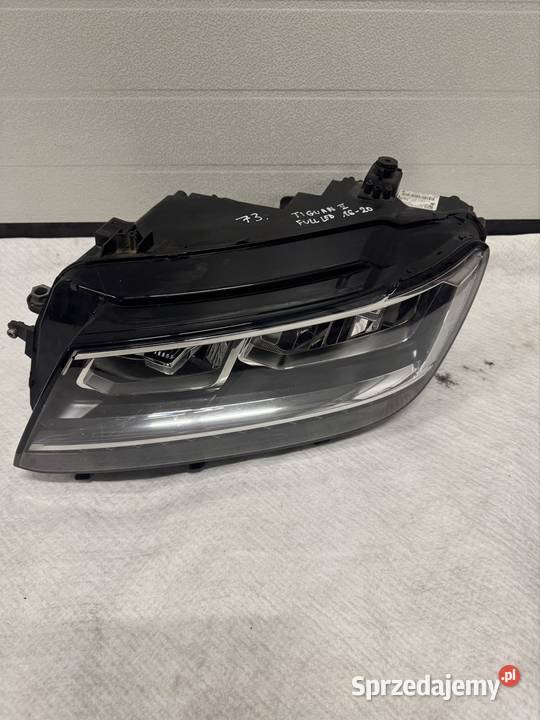 Lampa lewy przód Tiguan II Full Led 15 Jasienica