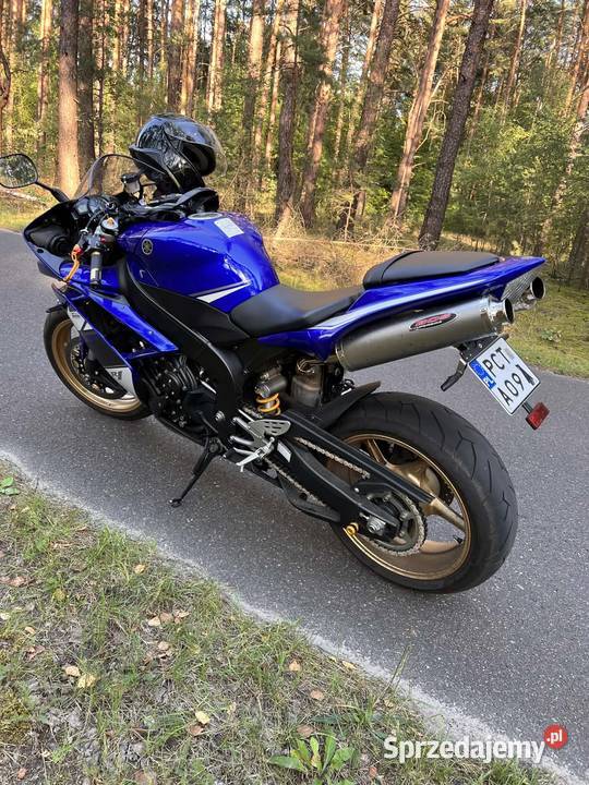 Yamaha R1 Czarnków