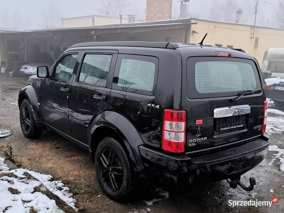 Dodge Nitro 40 2011 Gaz nieuszkodzony Nitro Oleśnica