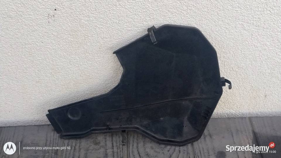 078 109 123 N górna obudowa rozrządu Audi V6 Lubin