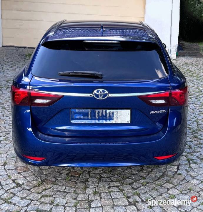 Toyota Avensis 18 benzyna gaz 2016 bezwypadkowy Biała Podlaska