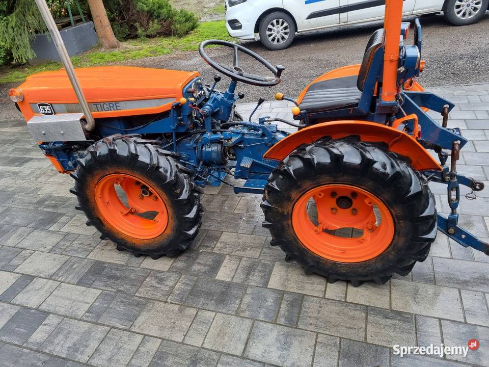 Traktorek sadowniczy ogrodniczy ANTONIO CARRARO Napęd 4x4 Wolbrom sprzedam