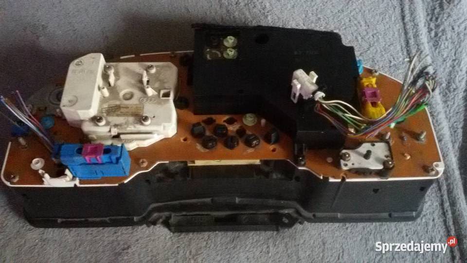 LICZNIK AUDI 80B4 20 BENZYNA Elbląg sprzedam