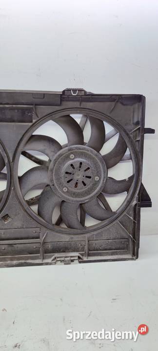 WENTYLATORY OBUDOWA AUDI A4 A6 A7 4H0121003N OK