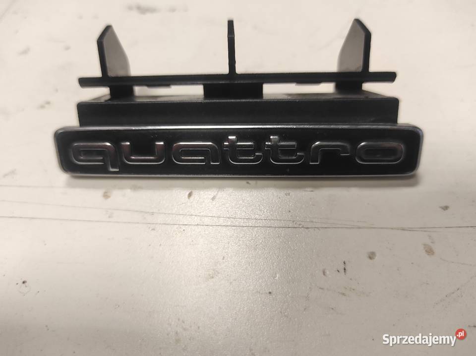 Emblemat logo Quattro audi q5 80A853736 Pozostałe Wysokie Mazowieckie
