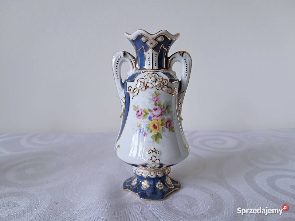 Porcelanowy wazonik niebieski Royal dux Bohemia Strzelce Krajeńskie
